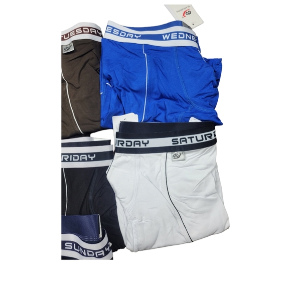 TANBOOCEL running tight set of 7 with days of the week size Small - Picture 13 of 13